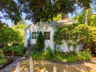8552 31st Avenue NW, Seattle, WA 98117