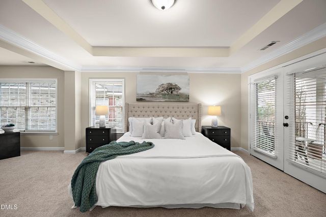 210 Lone Star Way, Cary, NC 27519