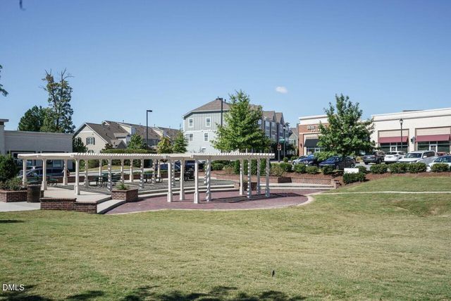 210 Lone Star Way, Cary, NC 27519