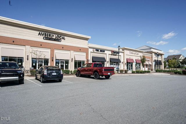 210 Lone Star Way, Cary, NC 27519