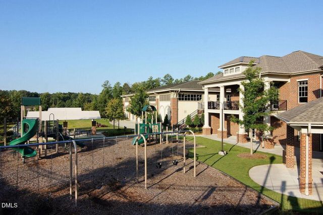 210 Lone Star Way, Cary, NC 27519