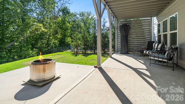 844 Neff Court, Fort Mill, SC 29715