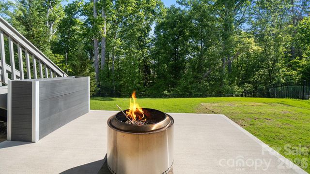 844 Neff Court, Fort Mill, SC 29715