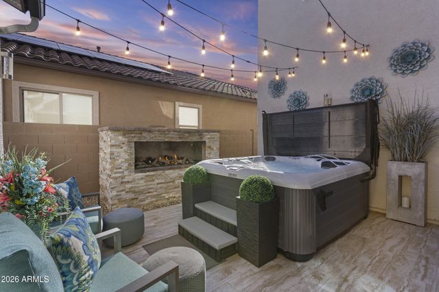 10134 W CASHMAN Drive, Peoria, AZ 85383