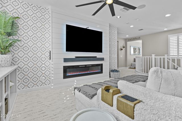 10134 W CASHMAN Drive, Peoria, AZ 85383