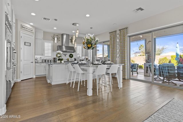 10134 W CASHMAN Drive, Peoria, AZ 85383