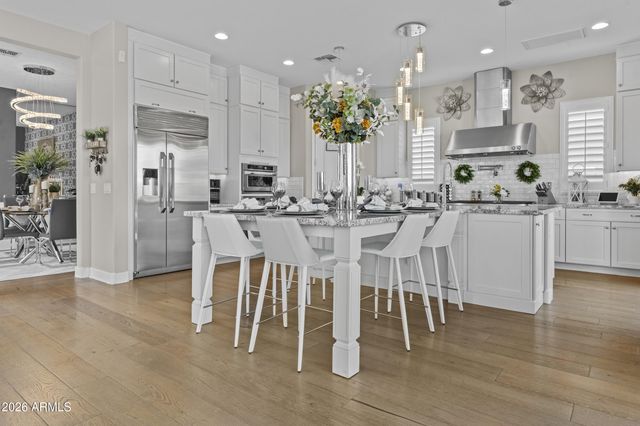 10134 W CASHMAN Drive, Peoria, AZ 85383