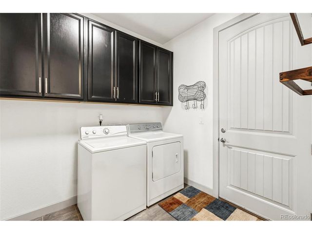 3945 Forever Cir, Castle Rock, CO 80109