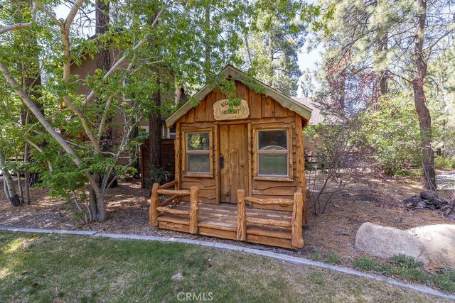 41470 Stonebridge Road, Big Bear Lake, CA 92315