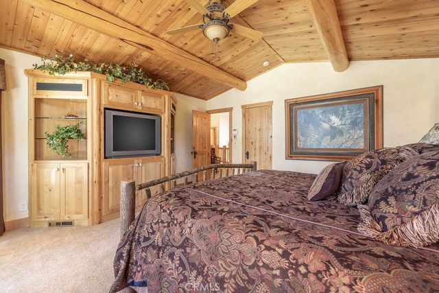 41470 Stonebridge Road, Big Bear Lake, CA 92315