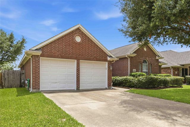 12807 Canyon Echo Drive, Houston, TX 77065