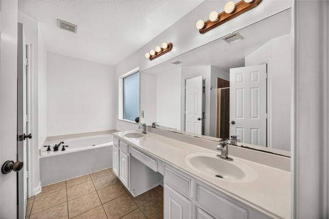 12807 Canyon Echo Drive, Houston, TX 77065