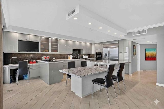 1500 S Ocean Boulevard 205, Boca Raton, FL 33432