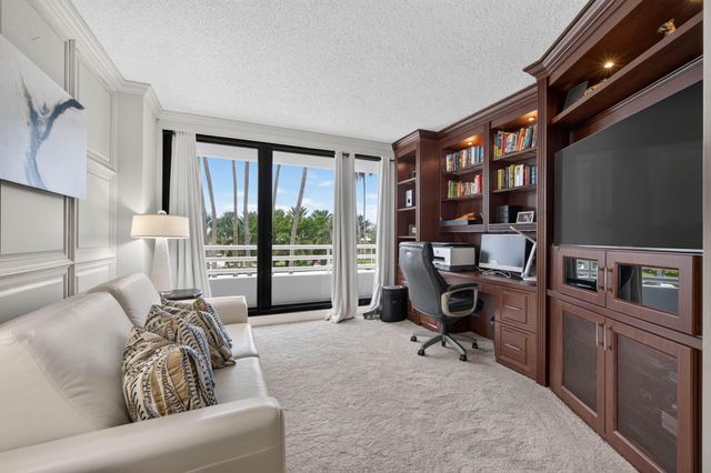 1500 S Ocean Boulevard 205, Boca Raton, FL 33432