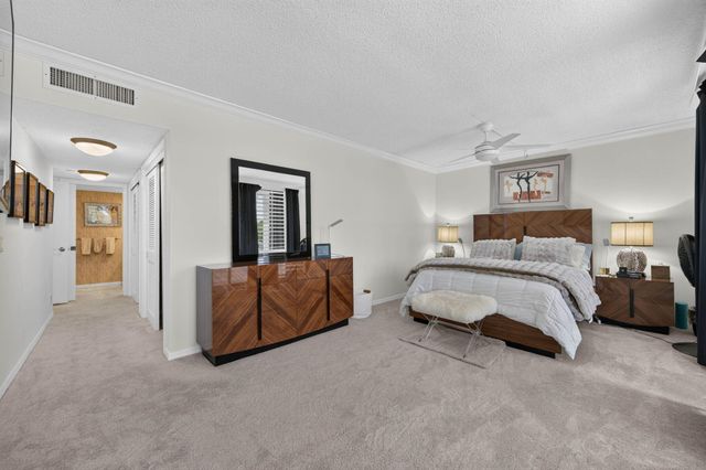 1500 S Ocean Boulevard 205, Boca Raton, FL 33432