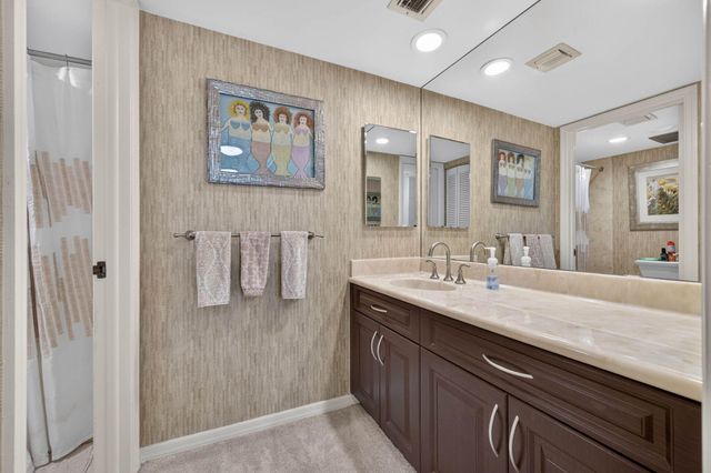1500 S Ocean Boulevard 205, Boca Raton, FL 33432