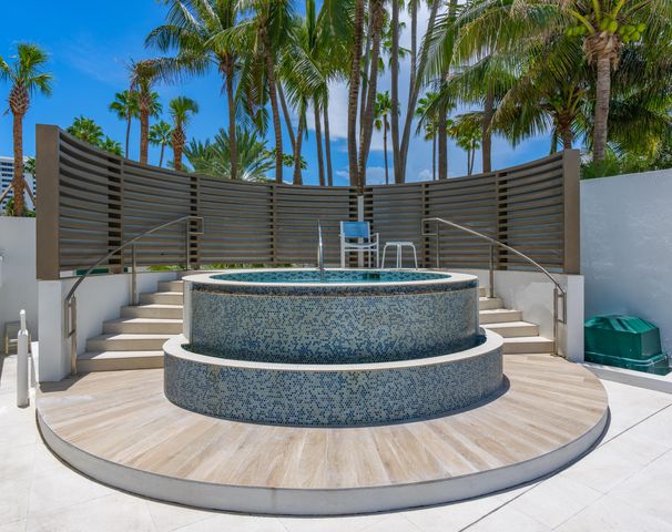1500 S Ocean Boulevard 205, Boca Raton, FL 33432