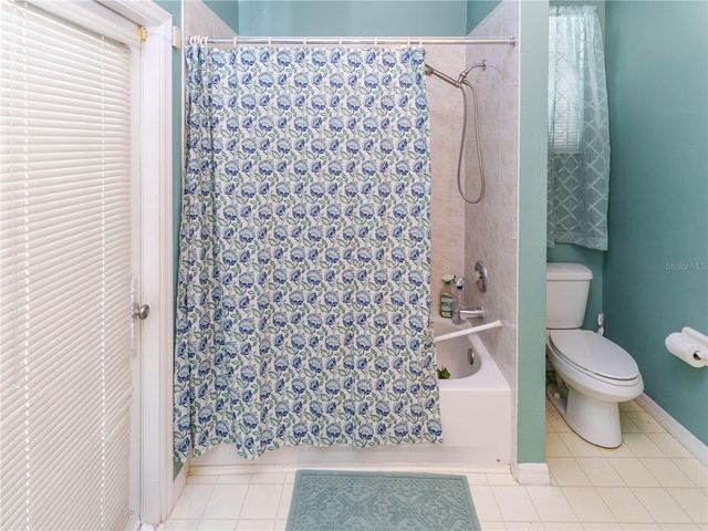 12202 ROSELAND DRIVE, New Port Richey, FL 34654
