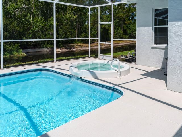 12202 ROSELAND DRIVE, New Port Richey, FL 34654