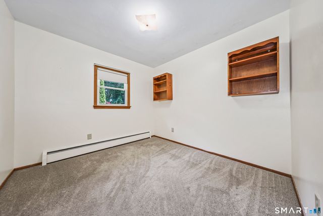 30 Adella Street, Naugatuck, CT 06770