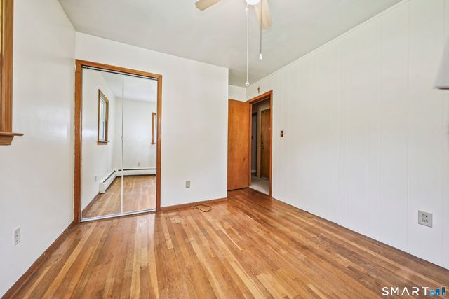 30 Adella Street, Naugatuck, CT 06770
