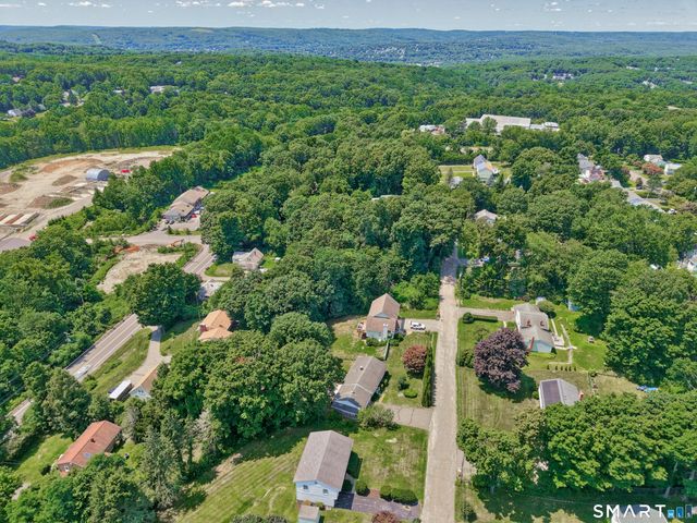 30 Adella Street, Naugatuck, CT 06770