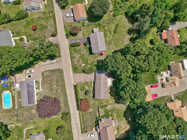 30 Adella Street, Naugatuck, CT 06770