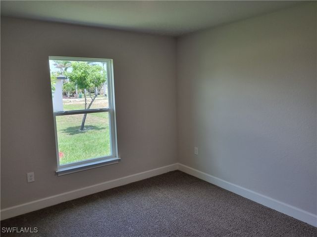 4201 Jacaranda PKWY W, Cape Coral, FL 33993