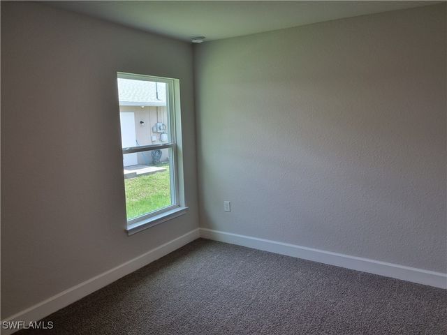 4201 Jacaranda PKWY W, Cape Coral, FL 33993