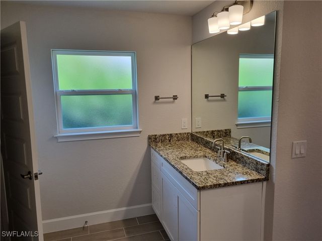 4201 Jacaranda PKWY W, Cape Coral, FL 33993