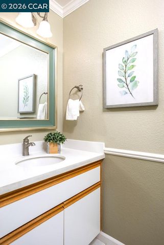 2590 Oak Rd 247, Walnut Creek, CA 94597