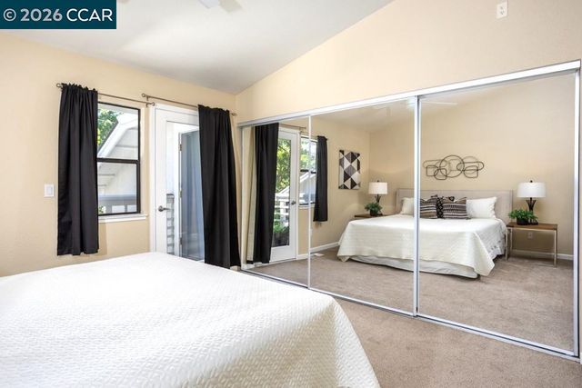 2590 Oak Rd 247, Walnut Creek, CA 94597