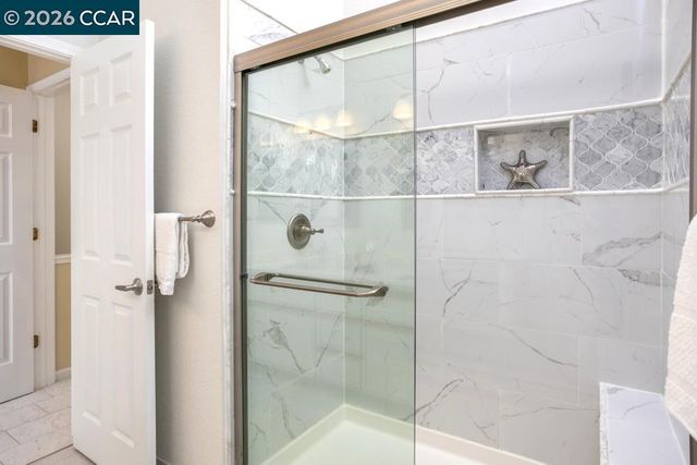 2590 Oak Rd 247, Walnut Creek, CA 94597