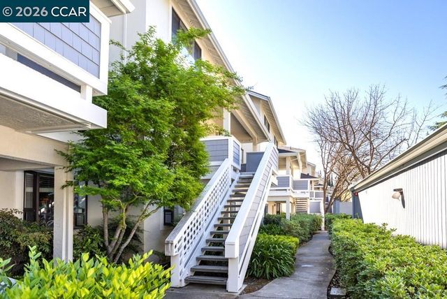 2590 Oak Rd 247, Walnut Creek, CA 94597