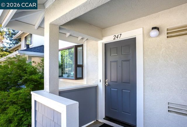 2590 Oak Rd 247, Walnut Creek, CA 94597