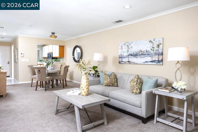 2590 Oak Rd 247, Walnut Creek, CA 94597