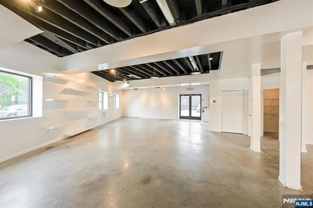 37 River Edge 1, Tenafly, NJ 07670