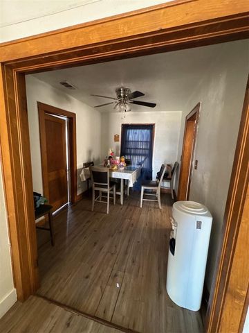 717 SW 25th Street, Oklahoma City, OK 73109