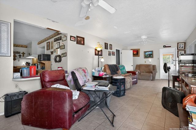 21023 Trumbo Road, San Antonio, TX 78264