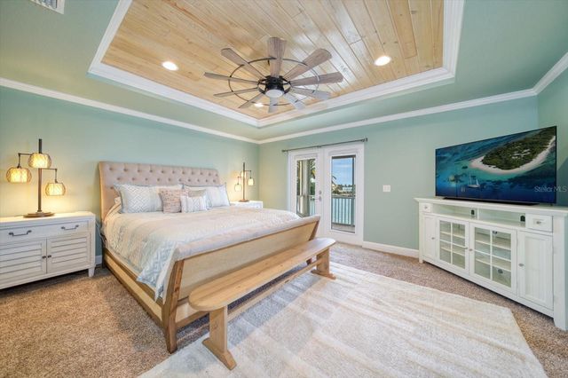 478 S HARBOR DRIVE, Indian Rocks Beach, FL 33785