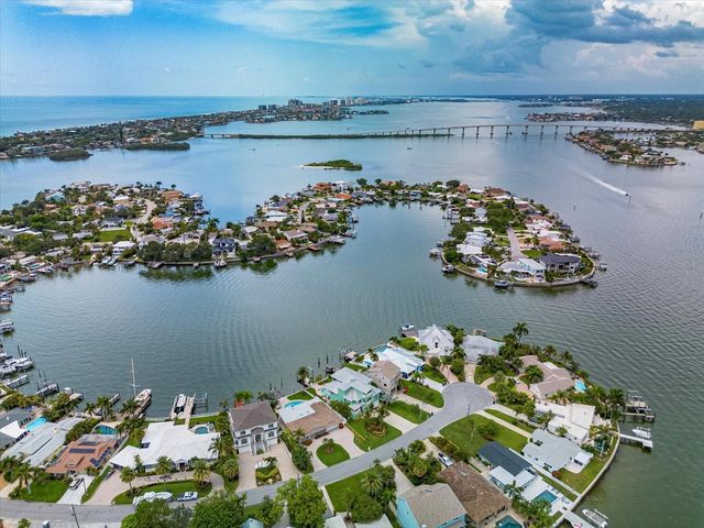 478 S HARBOR DRIVE, Indian Rocks Beach, FL 33785