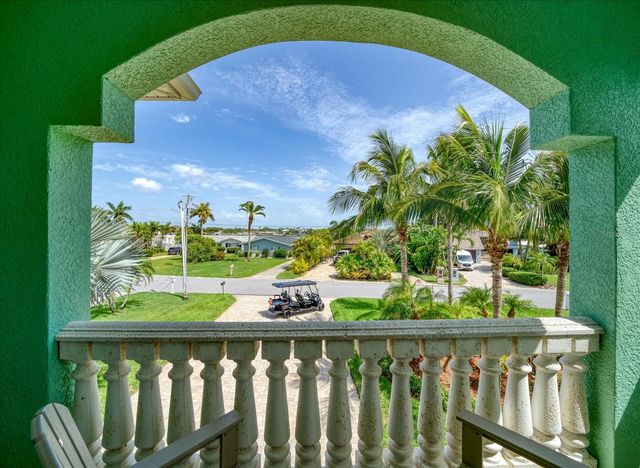 478 S HARBOR DRIVE, Indian Rocks Beach, FL 33785