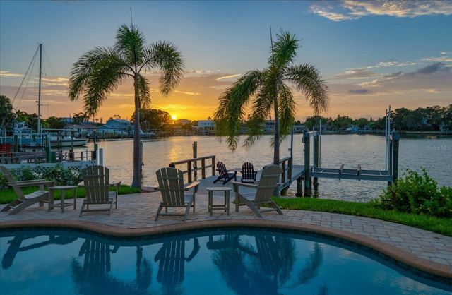 478 S HARBOR DRIVE, Indian Rocks Beach, FL 33785