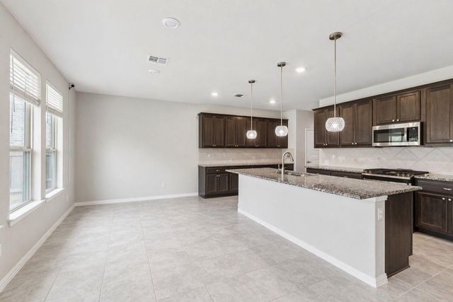 305 Painted Creek WAY, Kyle, TX 78640