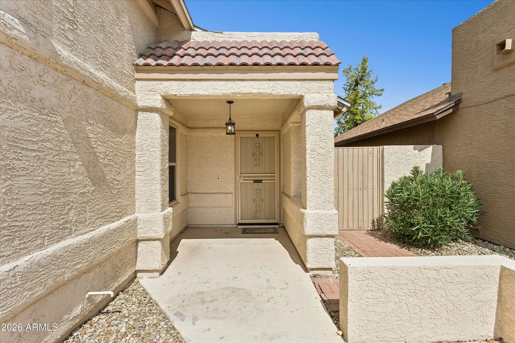 1722 N COMANCHE Drive, Chandler, AZ 85224 — photo 4
