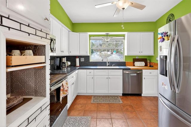 1715 ARECA WAY, Daytona Beach, FL 32117