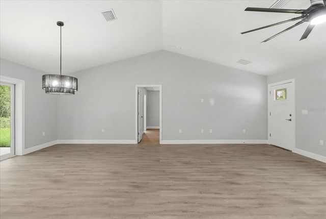 8727 N SPIKES WAY, Dunnellon, FL 34434