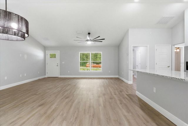 8727 N SPIKES WAY, Dunnellon, FL 34434