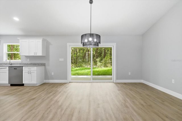 8727 N SPIKES WAY, Dunnellon, FL 34434