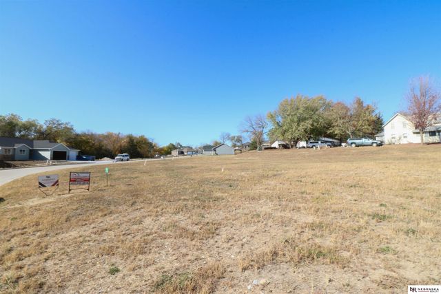 160 Switchgrass Lane, Bennet, NE 68317